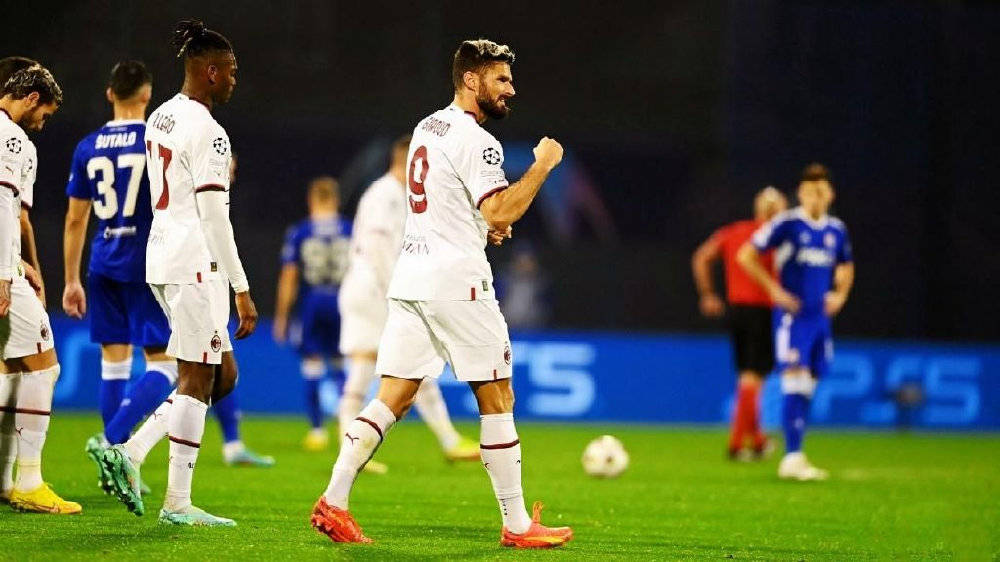 包含门兴格拉德巴赫迎全明星赛关键赛；窗口期迎来里程碑；底气十足；数据趋势出现新变化的词条